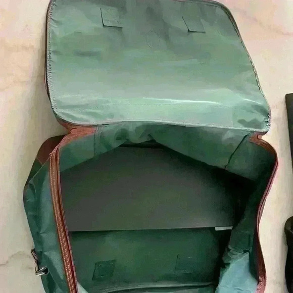 Vintage Ralph Lauren Fragrances carry on bag green with brown trim. Never used. - Picture 6 of 12